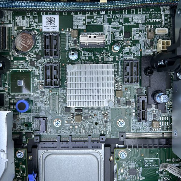R750 Poweredge Intel Xeon CPU DDR4 Memory PC Computer GPU AI 2u Rack Server - Image 13